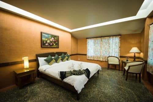 Standard King Room