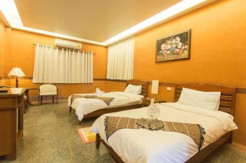 Standard Twin Room