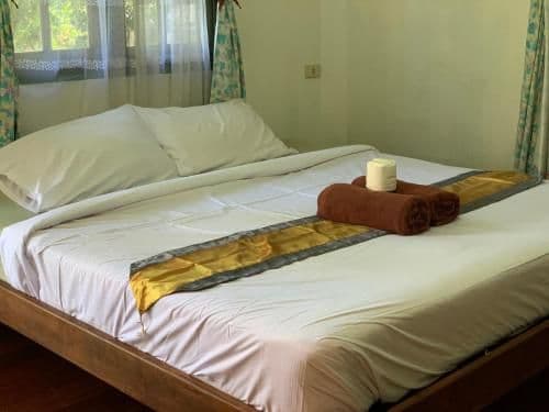 Family Room (3 Adults)
