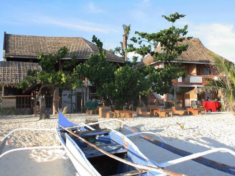 Hippocampus Beach Resort1