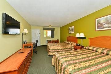 America Best Value Inn Wharton4
