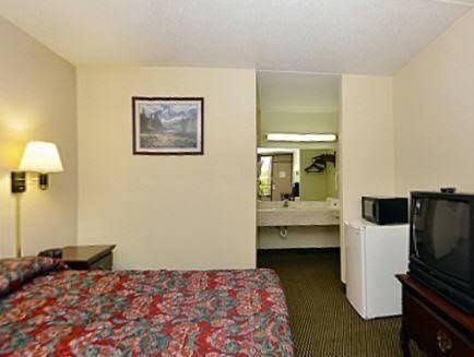 Americas Best Value Inn - Goodlettsville2