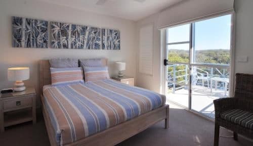 Deluxe One or Two-Bedroom Apartment with Jetty View (number 12)