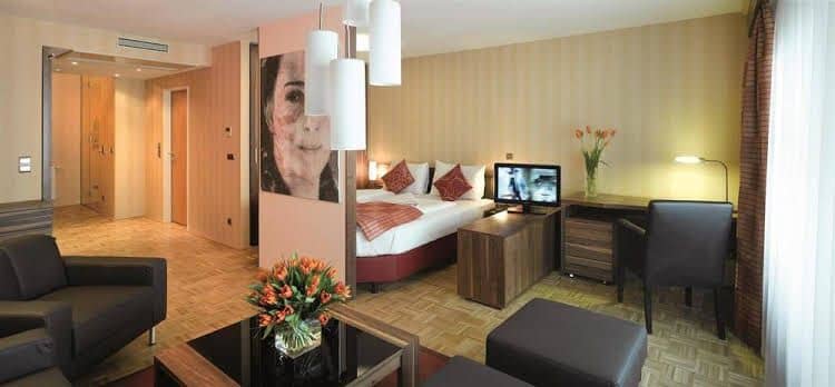 Derag Livinghotel An der Oper Derag Livinghotel An der Oper