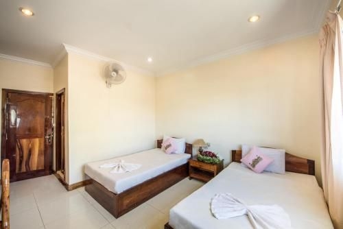 Seng Hout Hotel2
