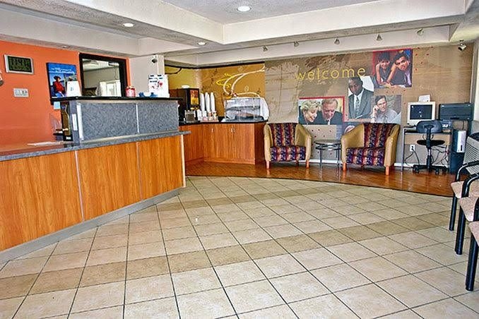 Motel 6 Buttonwillow Central4