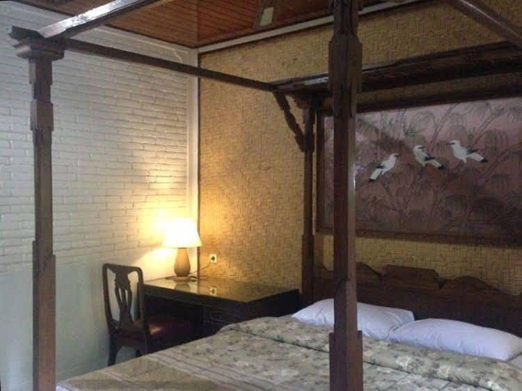 Dewa Bharata Bungalows Candi Dasa Dewa Bharata Bungalows Candi Dasa