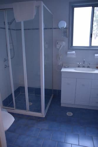 Deluxe King Room with Spa Bath