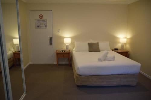 Queen Room Special Deal