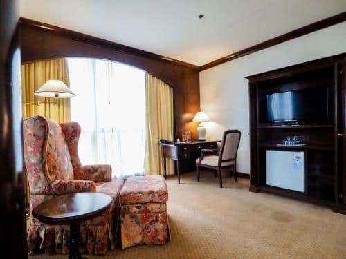 Executive Suite
