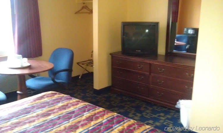 Americas Best Value Inn - Providence/Rumford0