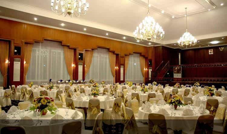 โรงแรมโรยัลเซนเยอร์ โรงแรมโรยัลเซนเยอร์