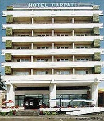 Hotel Carpati1