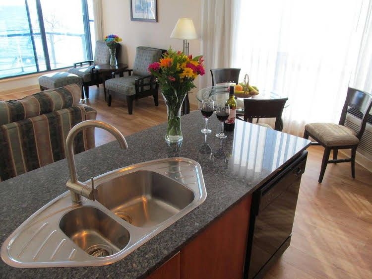 Ocean Promenade Hotel0