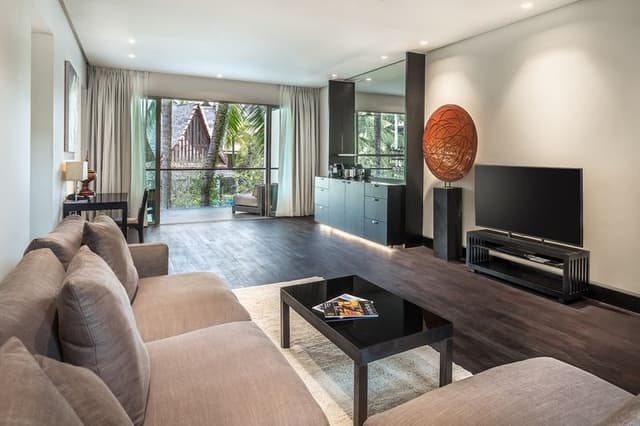 DOUBLE ONE BEDROOM