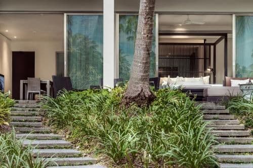 One-Bedroom Palm Suite