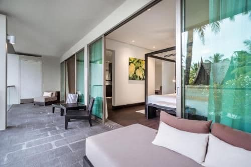 One-Bedroom Palm Suite