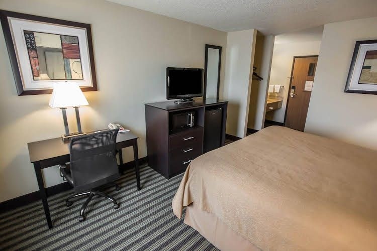 Lexington Triad Inn4