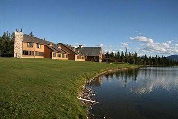 Nakoda Lakeside Lodge4