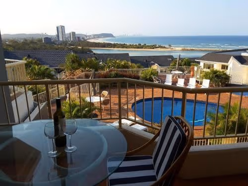 Deluxe Two-Bedroom Apartment with One Bathroom - Ocean View