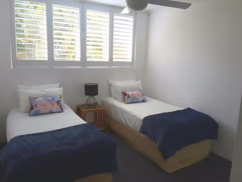 Deluxe Two-Bedroom Apartment with One Bathroom - Ocean View