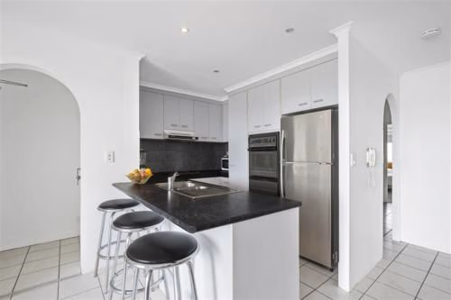 The Hill Apartments Currumbin Beach1