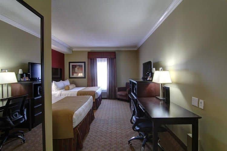 Howard Johnson Hotel Bowmanville Howard Johnson Hotel Bowmanville