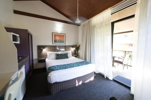 พาล์มส์ ซิตี้ รีสอร์ท (Palms City Resort)4