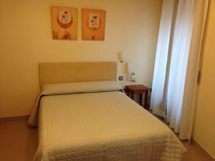 Hostal Cervantes Hostal Cervantes