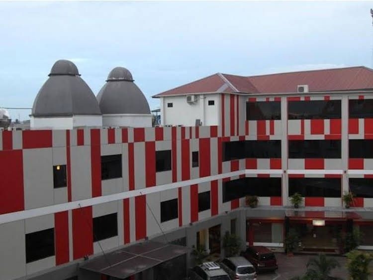 Hotel Zaira Pekanbaru4