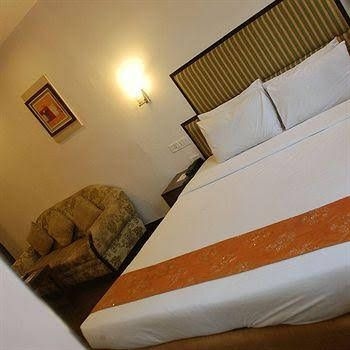 Dee Empresa Hotel0