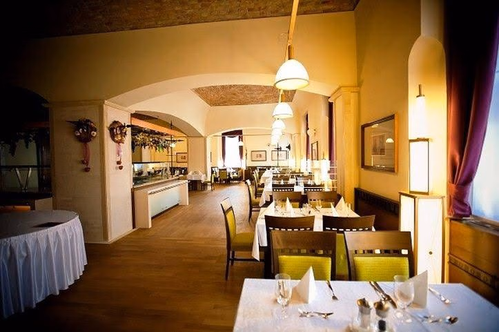 Hotel Magyar Kiraly2