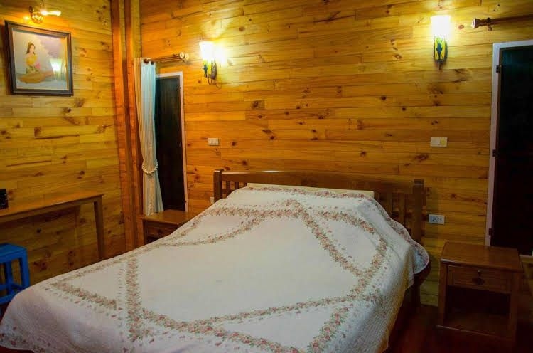 โรงแรมบ้านสุนทรี (Baan Soontree Hotel)4