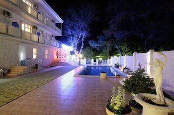 Hotel Kino0