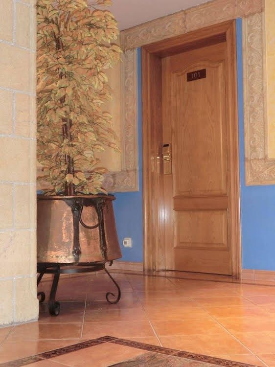 Hotel Las Ruedas3
