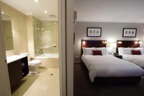 Deluxe Double or Twin Suite
