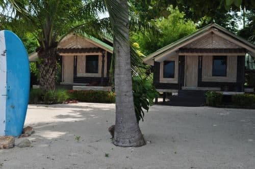Wooden Bungalow with Beach Access