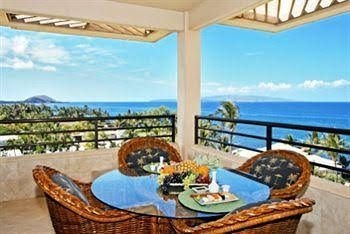 Polo Beach Club - Destination Resorts Hawaii1