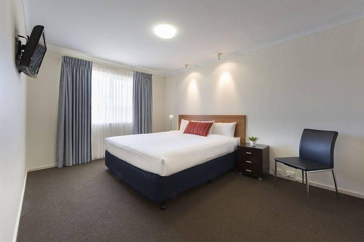คอร์ บาย วินด์แฮม เบลคอนเนน แคนเบอร์รา (Ramada Encore By Wyndham Belconnen Canberra)0