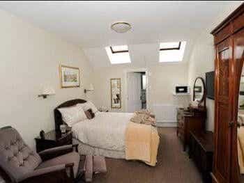 Chinthurst Guest House Chinthurst Guest House