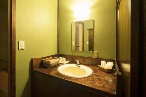 Japanese Style Deluxe Room - Non-Smoking