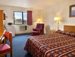 Super 8 Motel Aberdeen4