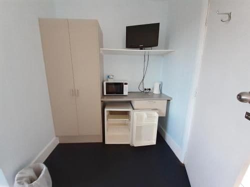 Budget Queen Room