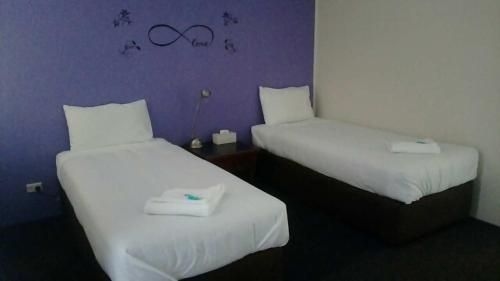 บลู แปซิฟิก โมเต็ล (Blue Pacific Motel)1