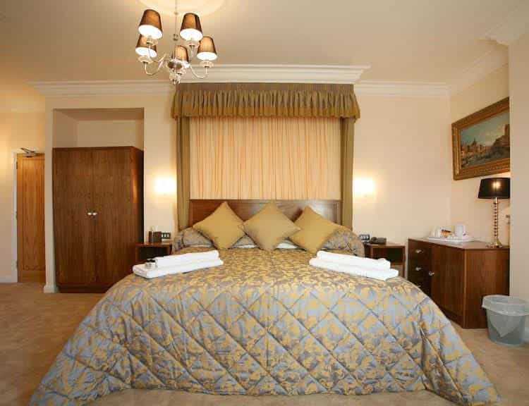 เลอจ็นด์ส โฮเต็ล เลอจ็นด์ส โฮเต็ล