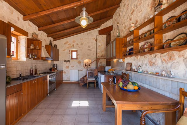 VILLA FOUR BEDROOMS WITH PRIVATE POOL