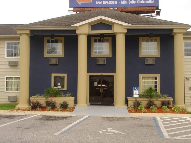 M Star Pensacola4
