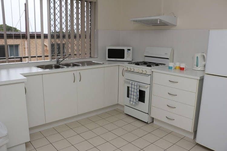 Aabon Holiday Apartments & Motel3