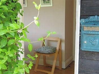 2 Bursteads Cottages1