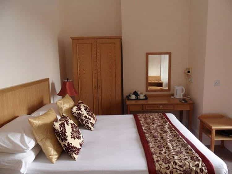 Eversley Hotel Eversley Hotel